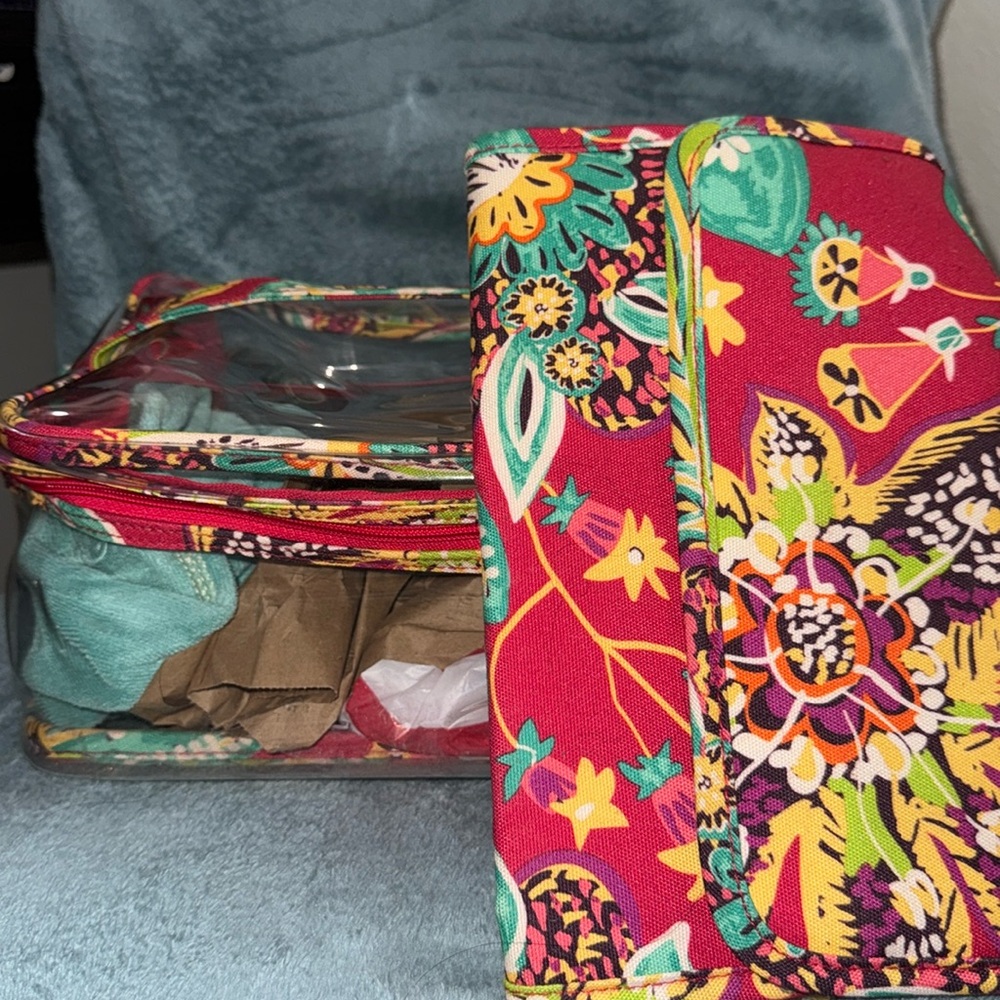 Like new- Vera Bradley clear and Rumba travel makeup case and makeup brush case